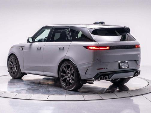 2025 Land Rover Range Rover Sport P635 SV Edition Two