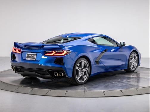 2020 Chevrolet Corvette Stingray w/3LT