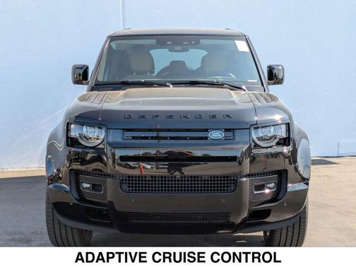 2025 Land Rover Defender P400 X-Dynamic SE