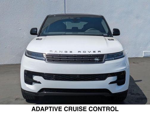 2025 Land Rover Range Rover P615 SV