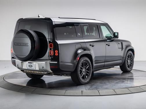 Santorini Black Metallic 2024 Land Rover Defender 130 P300 S