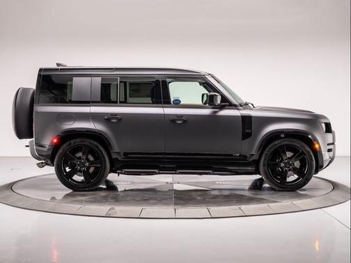 CARPATHIAN GREY 2026 Land Rover Defender 110 V8