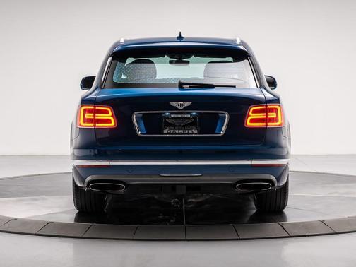 2018 Bentley Bentayga Activity Edition