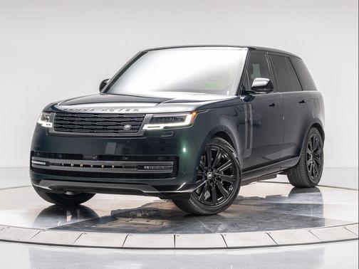 2025 Land Rover Range Rover P550e SE