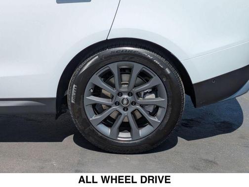 2025 Land Rover Range Rover Sport P360 SE