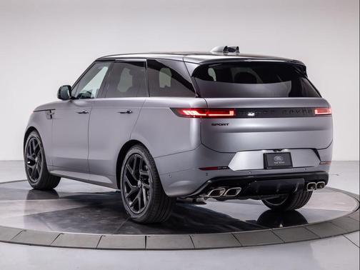 2025 Land Rover Range Rover Sport P530 Dynamic SE