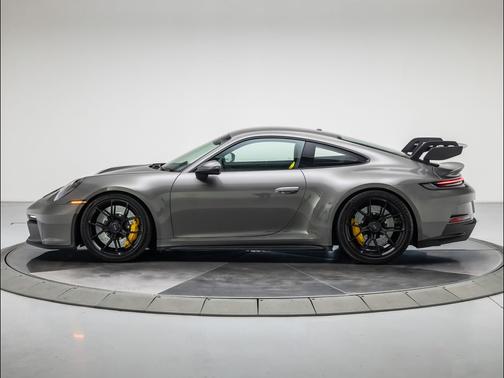 Agate Grey Metallic 2022 Porsche 911 GT3