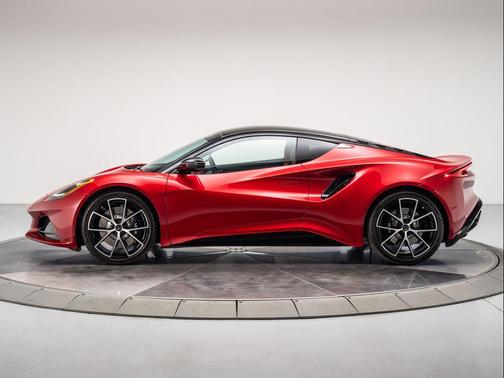 2025 Lotus Emira V6