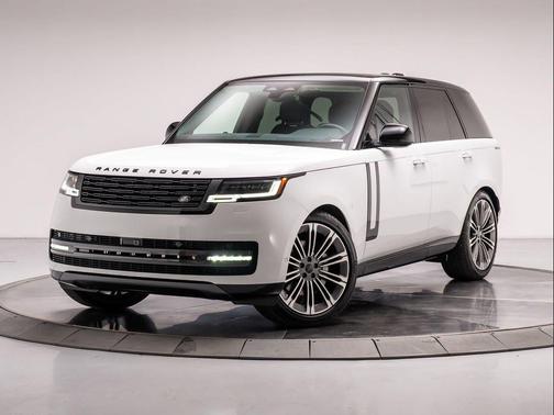 Fuji White 2026 Land Rover Range Rover P400 SE