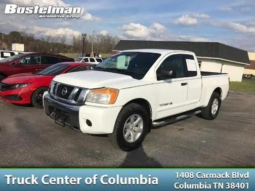 2011 Nissan Titan SV