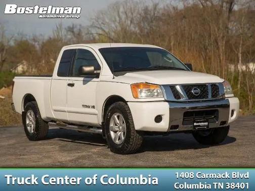 2011 Nissan Titan SV