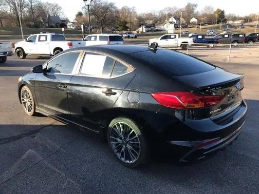2018 Hyundai ELANTRA Sport