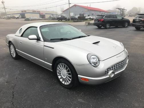 2004 Ford Thunderbird Deluxe