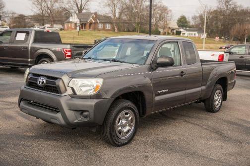 2013 Toyota Tacoma Base