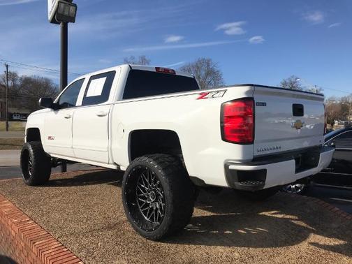 2018 Chevrolet Silverado 1500 2LT