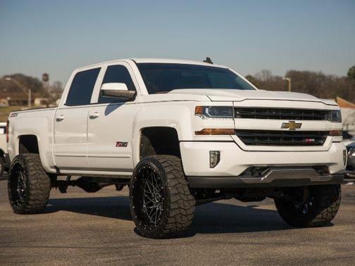 2018 Chevrolet Silverado 1500 2LT
