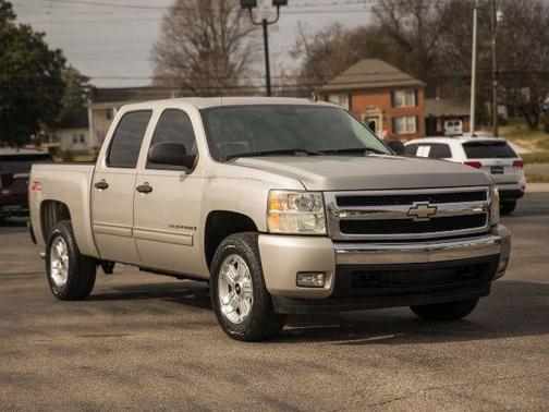 2009 Chevrolet Silverado 1500 LT Crew Cab