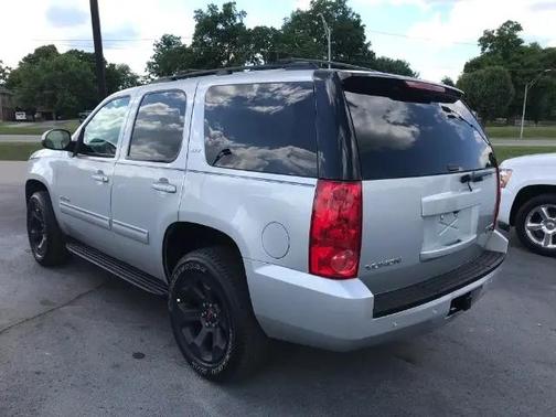 Quicksilver Metallic 2014 GMC Yukon SLT