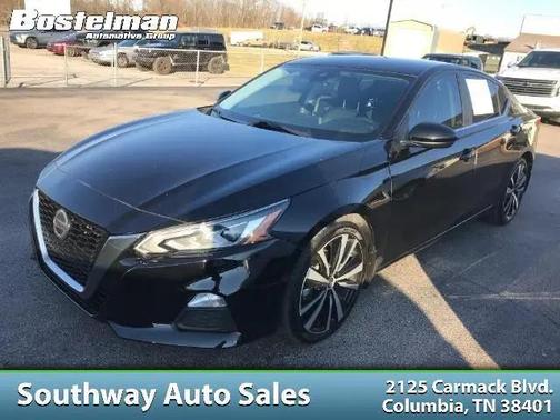 2022 Nissan Altima SR FWD