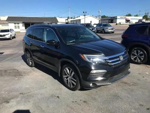 Crystal Black Pearl 2016 Honda Pilot Elite