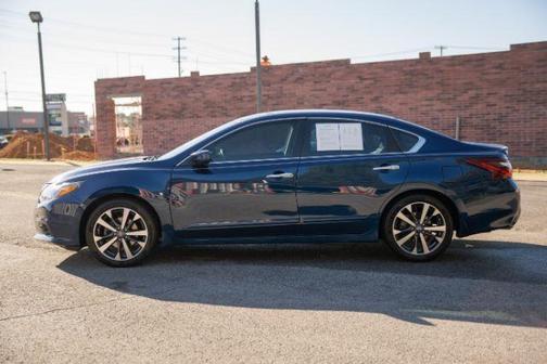 2017 Nissan Altima 2.5 SR
