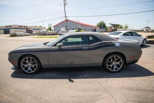 Destroyer Gray Clearcoat 2017 Dodge Challenger R/T
