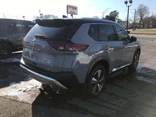 2021 Nissan Rogue Platinum
