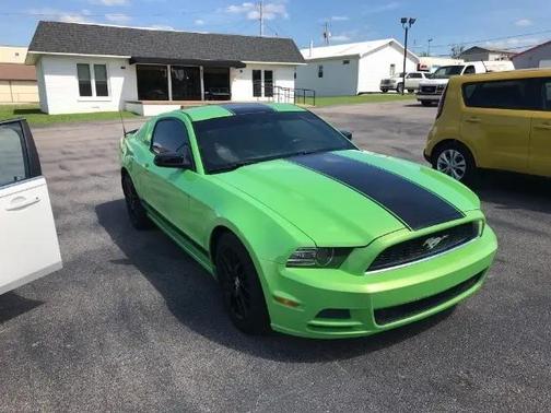 Gotta Have It Green Metallic Tri-Coat 2014 Ford Mustang V6