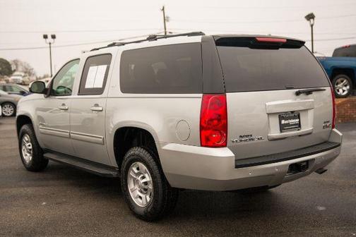 2011 GMC Yukon XL 2500 SLT