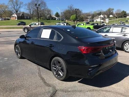 2021 Kia Forte GT-Line