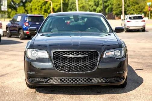 2020 Chrysler 300 Touring