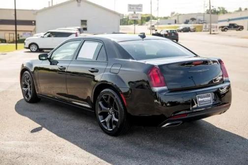 2020 Chrysler 300 Touring