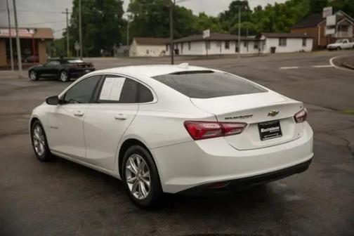 Summit White 2019 Chevrolet Malibu LT