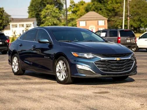 2022 Chevrolet Malibu FWD LT