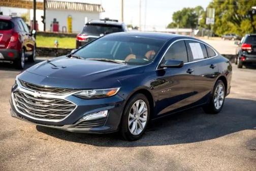 2022 Chevrolet Malibu FWD LT