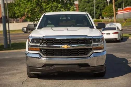 Summit White 2017 Chevrolet Silverado 1500 WT