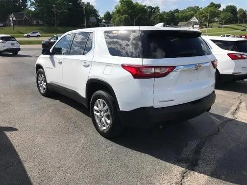 Summit White 2020 Chevrolet Traverse LS