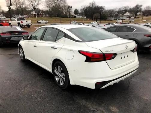 2022 Nissan Altima S FWD