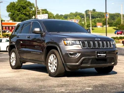2021 Jeep Grand Cherokee Laredo