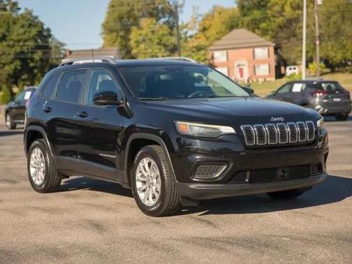 Diamond Black Crystal Pearlcoat 2021 Jeep Cherokee Latitude