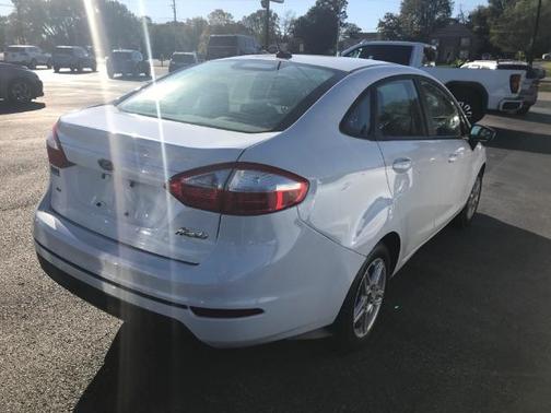 2017 Ford Fiesta SE