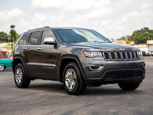 2017 Jeep Grand Cherokee Laredo
