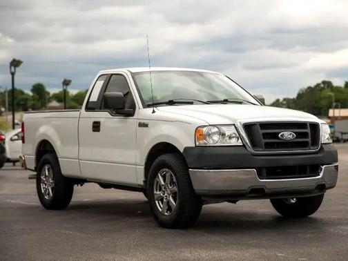 2005 Ford F-150 XL