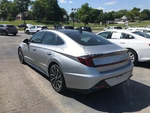 Shimmering Silver Pearl 2021 Hyundai SONATA Limited