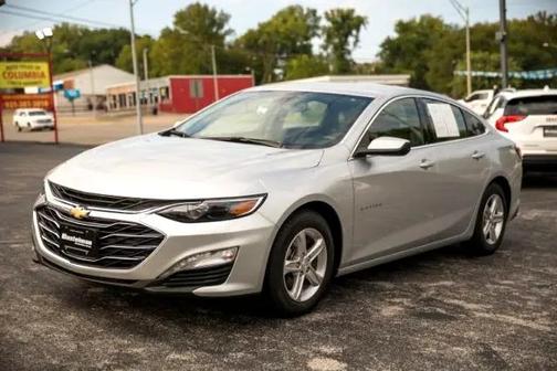 2022 Chevrolet Malibu FWD LT
