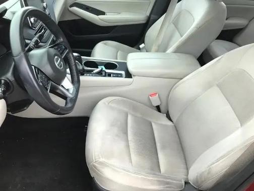 Scarlet Ember Tintcoat 2019 Nissan Altima 2.5 SV