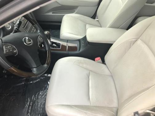 2011 Lexus ES 350 Base