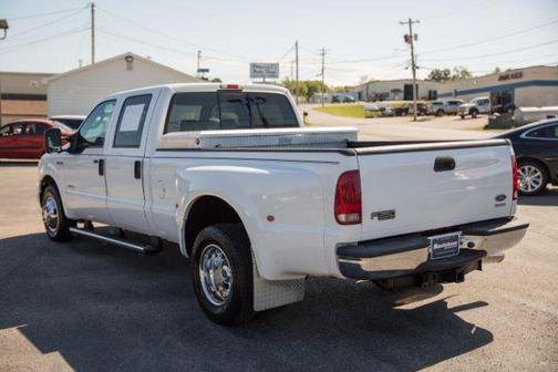 2005 Ford F-350 XLT Crew Cab Super Duty