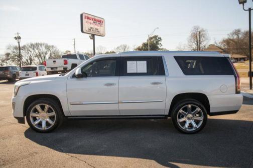 2018 Cadillac Escalade ESV Premium Luxury