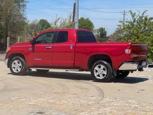 2014 Toyota Tundra SR5